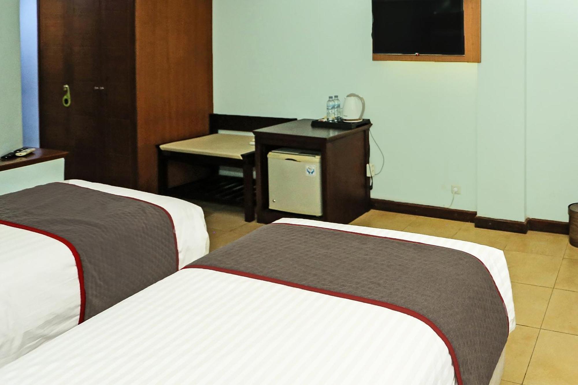 Collection O 91898 Series Hotel Kuningan Джакарта Экстерьер фото