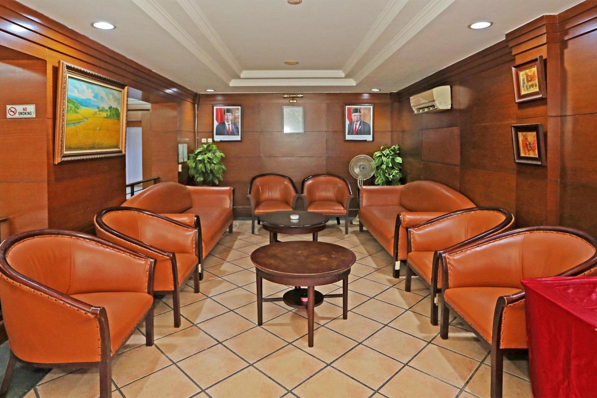 Collection O 91898 Series Hotel Kuningan Джакарта Экстерьер фото